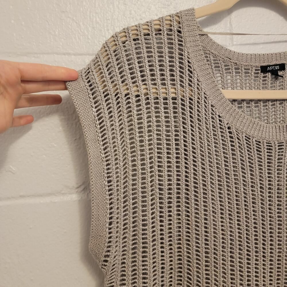 Beachy Laggenlook Scandigirl Subtle Metallic Coverup Open Knit Top - Picture 5 of 12